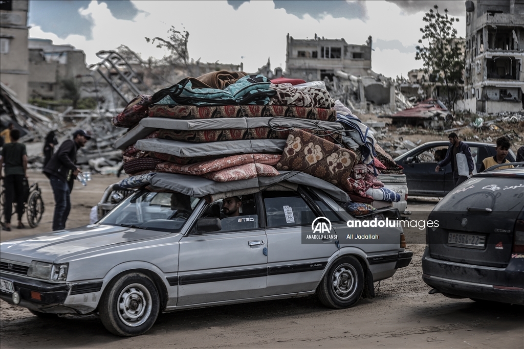 İsrail ordusunun açıklamasının ardından Refah'ın doğusundaki Filistinliler göç etmeye başladı