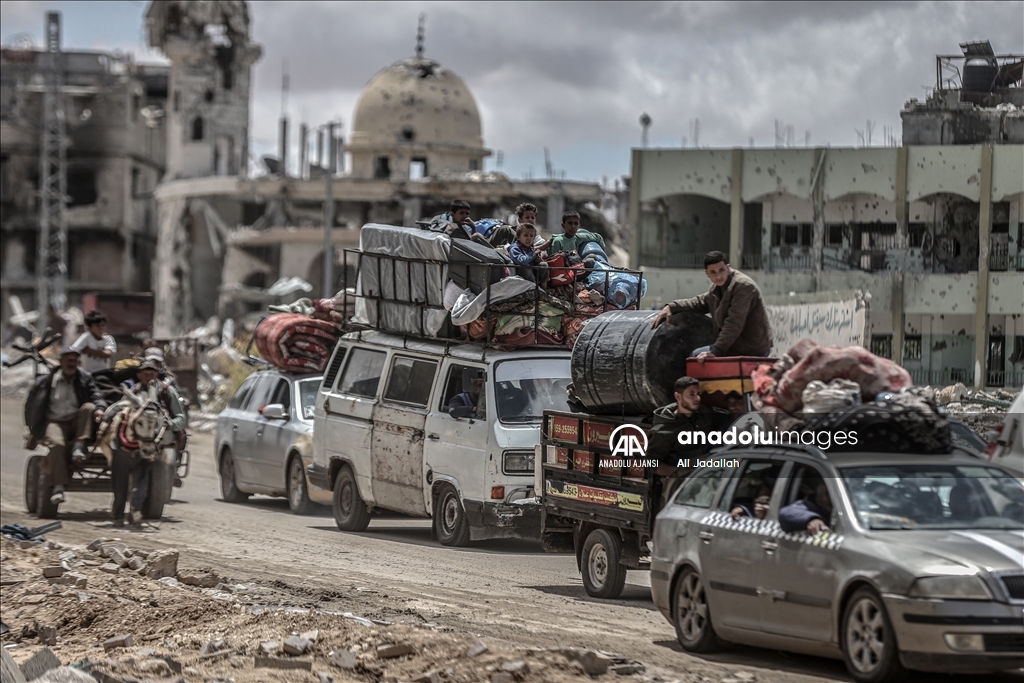 İsrail ordusunun açıklamasının ardından Refah'ın doğusundaki Filistinliler göç etmeye başladı