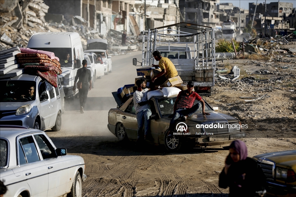 İsrail ordusunun açıklamasının ardından Refah'ın doğusundaki Filistinliler göç etmeye başladı