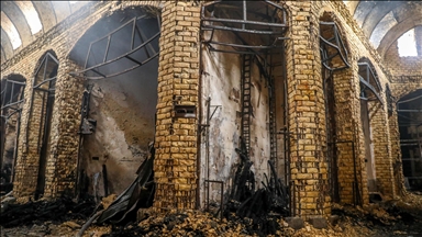 Irak'ın Erbil kentindeki tarihi Kayseri Çarşısı'nda çıkan yangın
