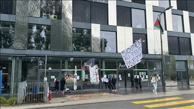 İsviçre'nin Lozan Üniversitesinde düzenlenen Filistin'e destek eylemi devam ediyor