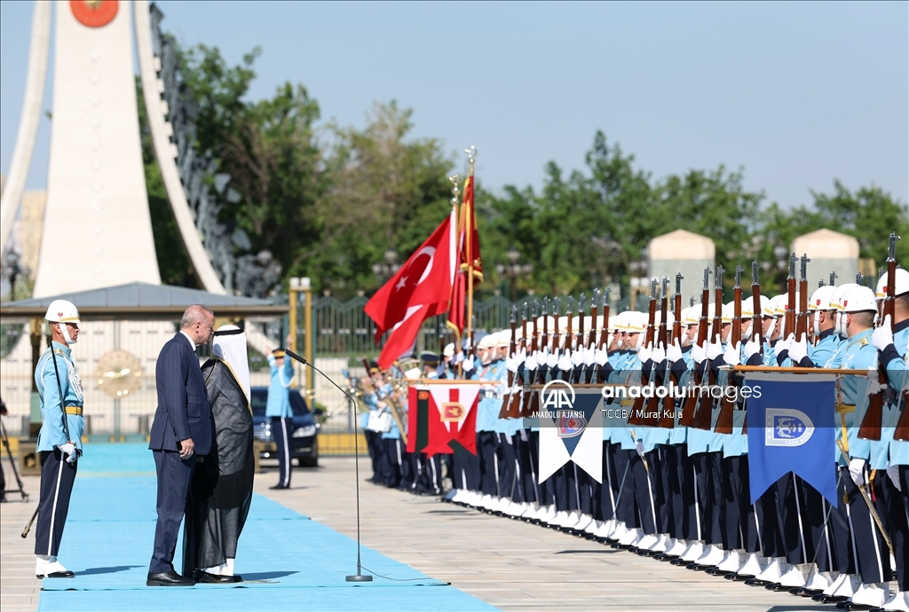 Cumhurbaşkanı Erdoğan, Kuveyt Emiri es-Sabah'ı resmi törenle karşıladı