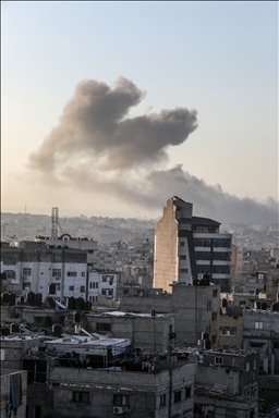 ВВС обвиняемого в геноциде Израиля нанесли удары по городу Рафах в Газе 