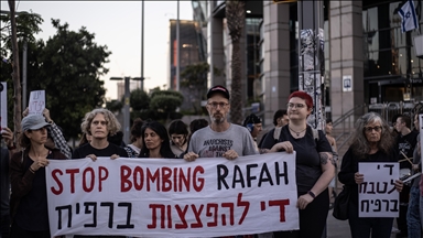 İsrailli aktivistler, İsrail'in Refah'a saldırılarını durdurması için gösteri düzenledi