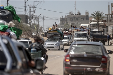 Жители востока Рафаха продолжают перемещаться в безопасные районы