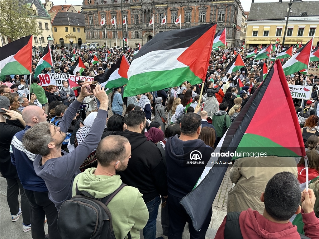  İsrail'in Eurovision Şarkı Yarışmasına katılımı Malmö'de protesto edildi