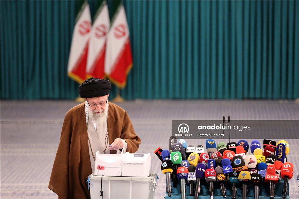 В Иране начался второй тур голосования на выборах в Меджлис и Совет экспертов