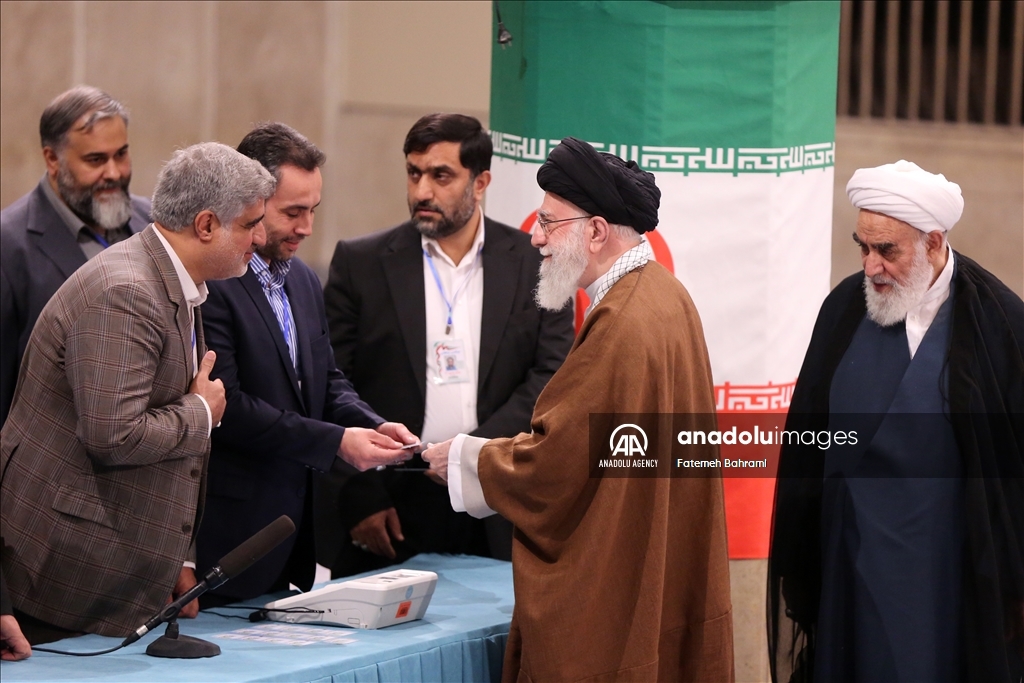 В Иране начался второй тур голосования на выборах в Меджлис и Совет экспертов