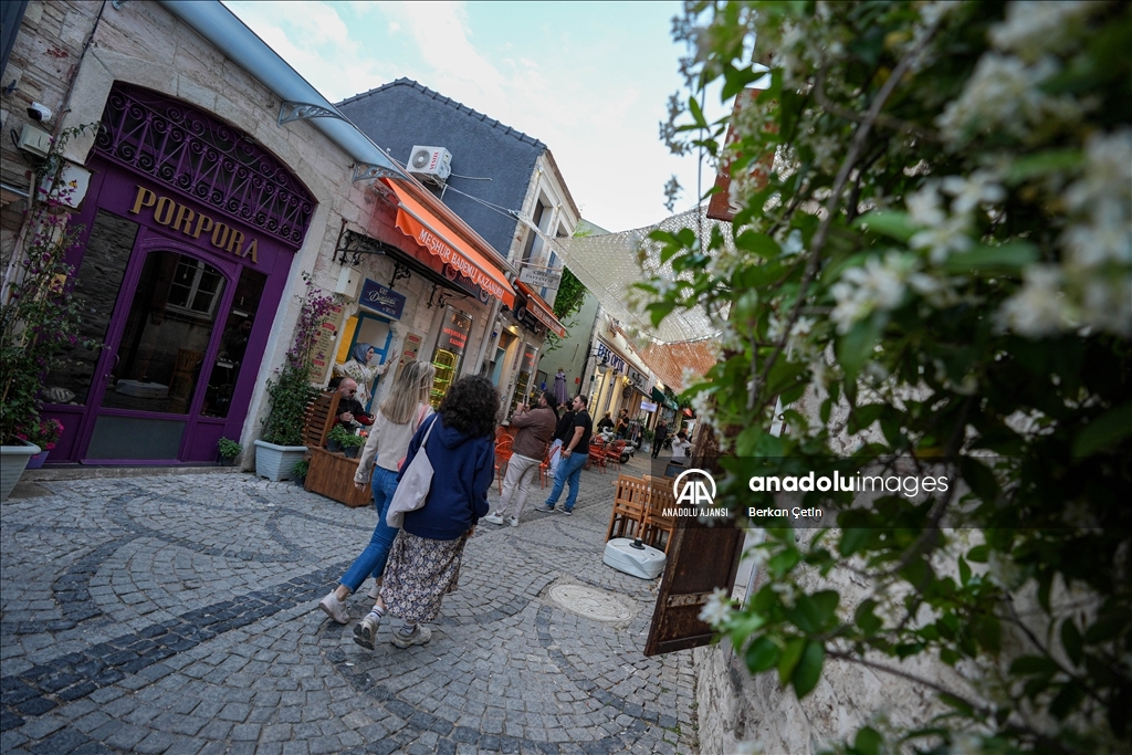 Urla Yarımadası’ndaki “Sanat Sokağı”