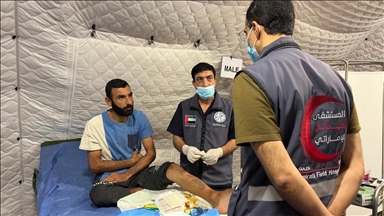Refah'taki BAE Sahra Hastanesi İsrail saldırılarına rağmen yaralı ve hastalara hizmet vermeye devam ediyor