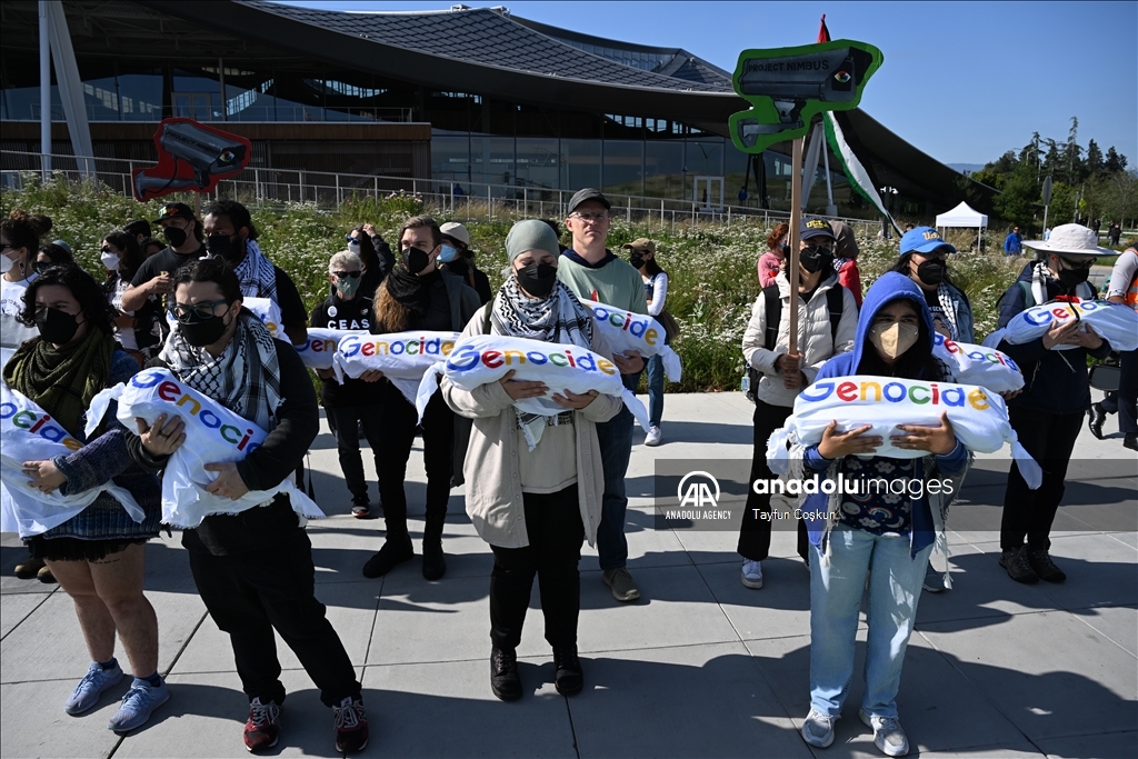 Акция протеста у штаб-квартиры Google: пропалестинские активисты протестуют против проекта «Нимбус»