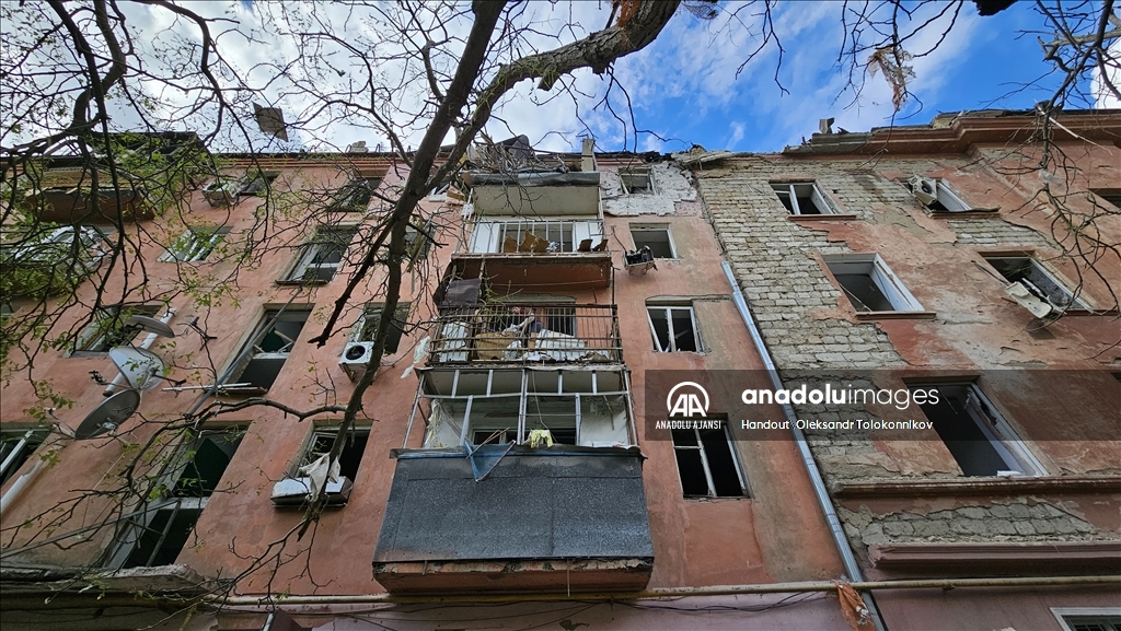 Rusya, Herson'a hava saldırısı düzenledi: 19 yaralı