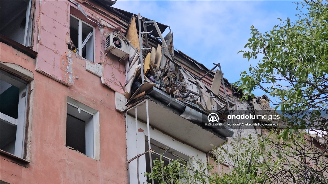 Rusya, Herson'a hava saldırısı düzenledi: 19 yaralı