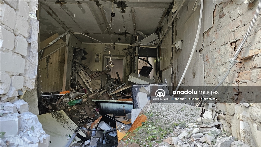 Rusya, Herson'a hava saldırısı düzenledi: 19 yaralı