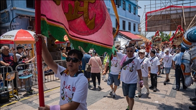 Hong Kong'da Cheung Chau'nun Çörek festivali düzenlendi