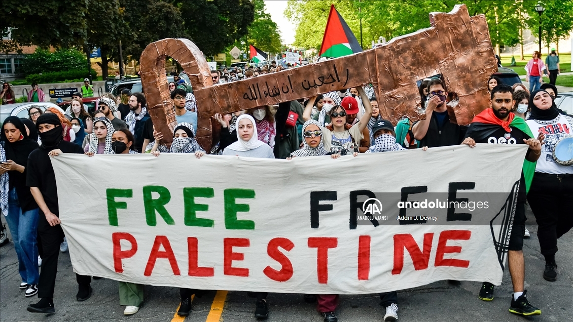 Michigan Üniversitesi öğrencileri Nekbe'nin 76. yıl dönümü nedeniyle Gazze'ye yönelik saldırıları protesto etti