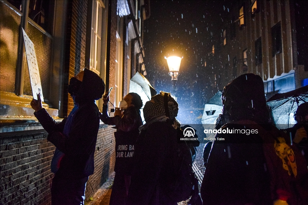В Нидерландах полиция разогнала студенческую акцию в поддержку Палестины