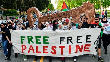 Michigan Üniversitesi öğrencileri Nekbe'nin 76. yıl dönümü nedeniyle Gazze'ye yönelik saldırıları protesto etti