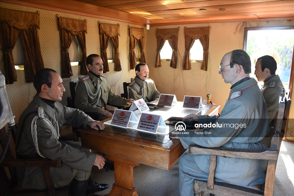 Bandırma Gemi Müze, ziyaretçilerini Milli Mücadele dönemine götürüyor
