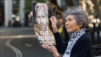 Londra’daki Yüksek Mahkeme’de WikiLeaks'in kurucusu Julian Assange'ın ABD'ye iade davası devam ediyor