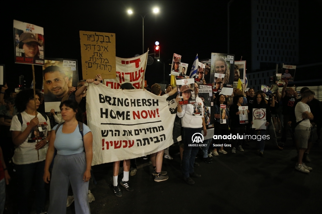 Израильтяне требуют отставки Нетаньяху и возвращения пленных
