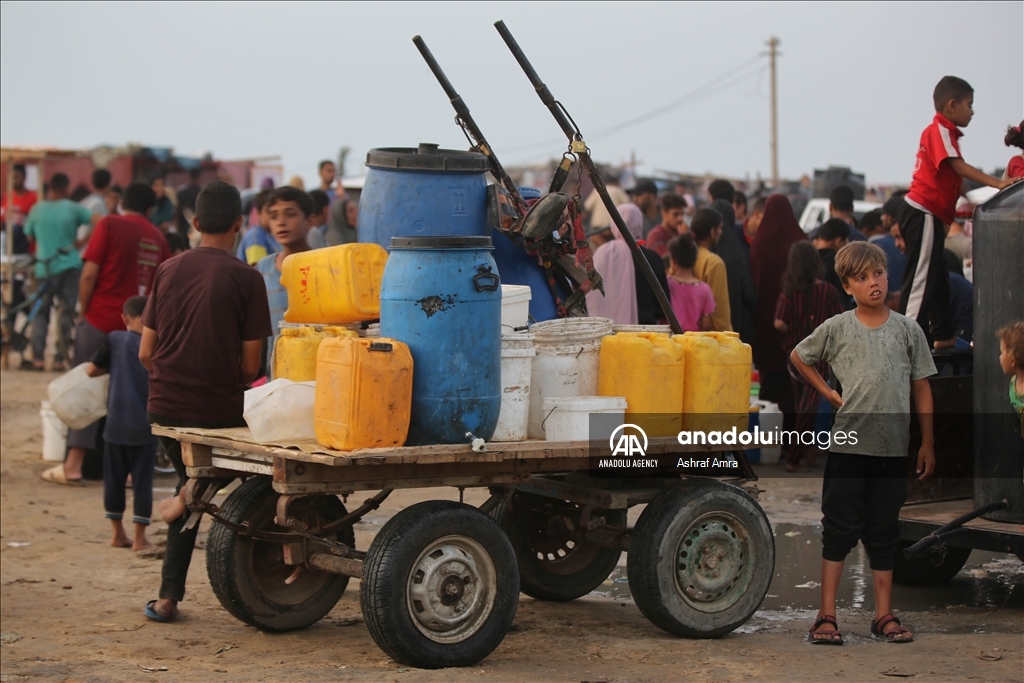Палестинцы в Дейр-аль-Балахе испытывают нехватку воды