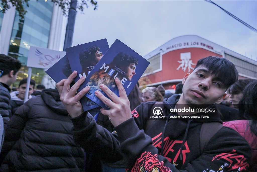 Президент Аргентины Хавьер Милей презентовал книгу в Буэнос-Айресе