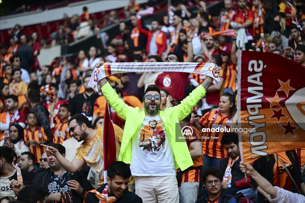 Süper Lig'de şampiyon Galatasaray