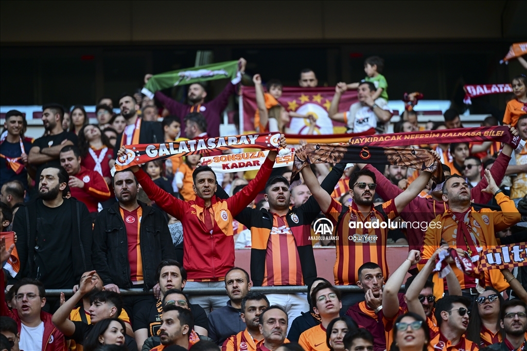 Süper Lig'de şampiyon Galatasaray