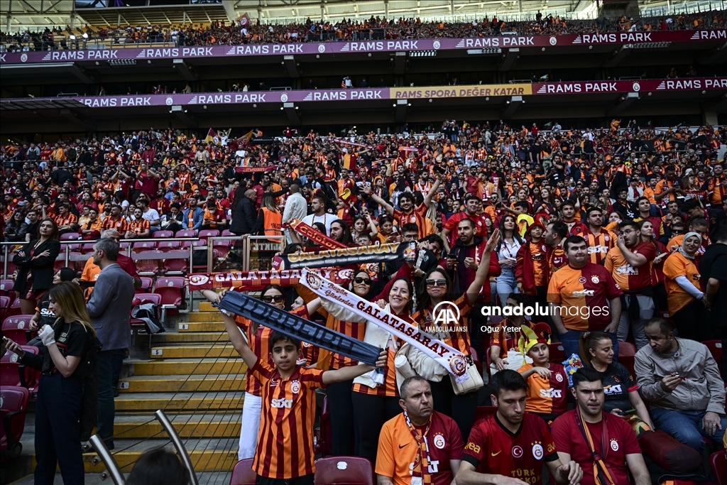 Süper Lig'de şampiyon Galatasaray