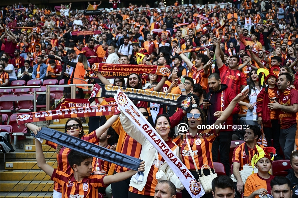 Süper Lig'de şampiyon Galatasaray