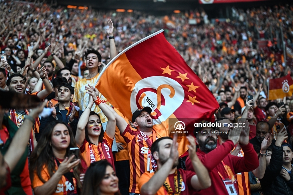 Galatasaray Futbol Takımı, RAMS Park'a ulaştı