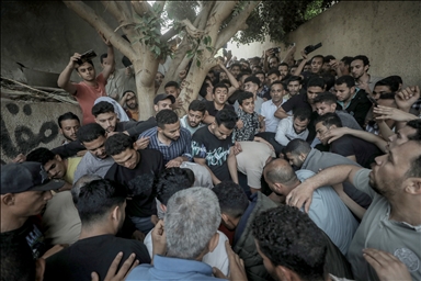 مصر.. تشييع جنازة جندي قتل على الحدود مع غزة