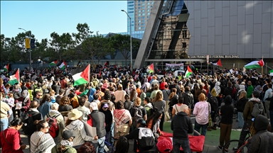 Filistin yanlısı protestocular San Francisco'daki Federal Binanın önünde toplandı