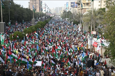 « Tous les regards tournés vers Rafah » : Manifestation de dizaines de milliers de personnes à Karachi, au Pakistan