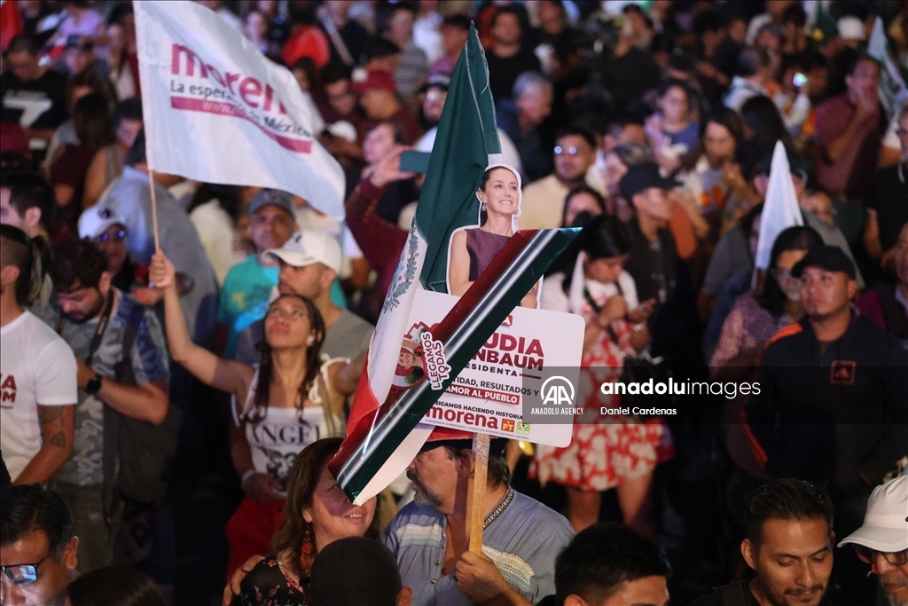 Claudia Sheinbaum poised to become Mexico's first female president