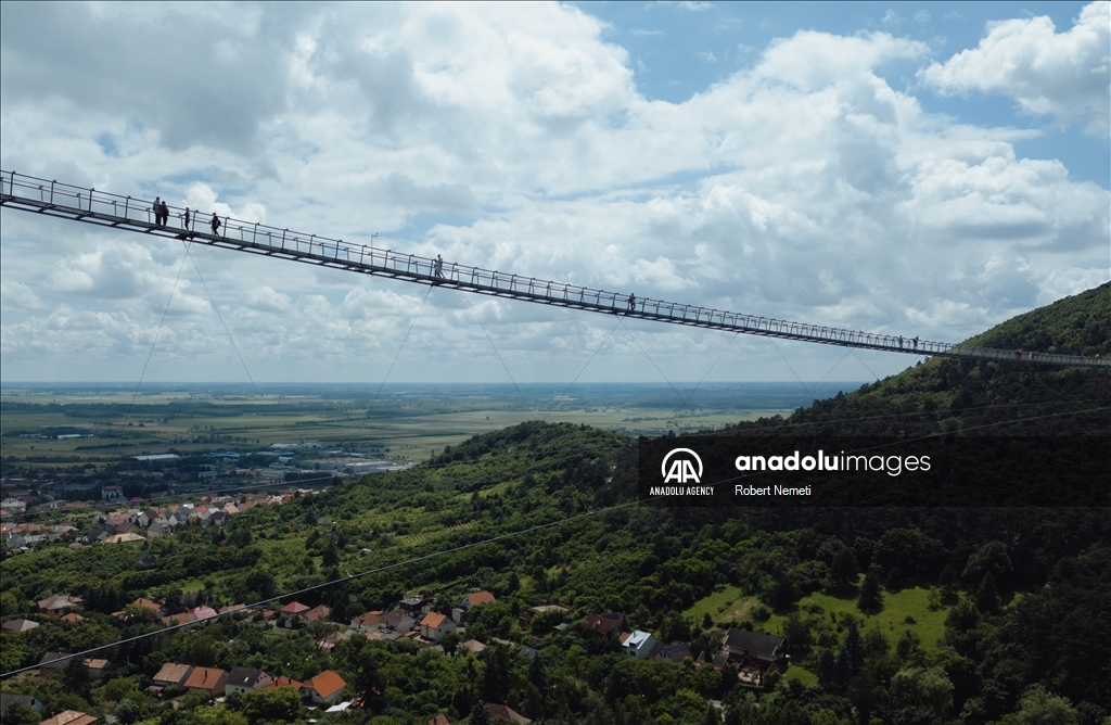 Longest two-way suspension bridge opens to the public for the first time in Hungary