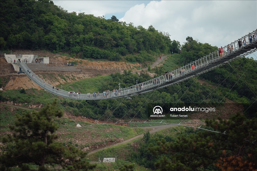 Longest two-way suspension bridge opens to the public for the first time in Hungary