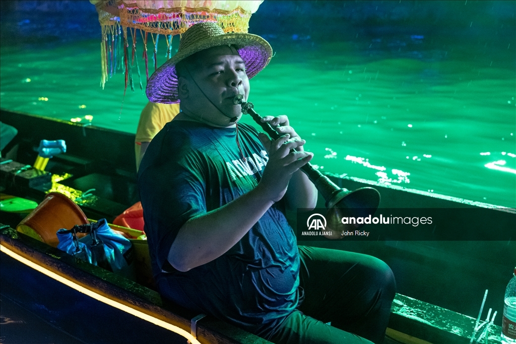 Çin'de Ejderha Kayığı Festivali