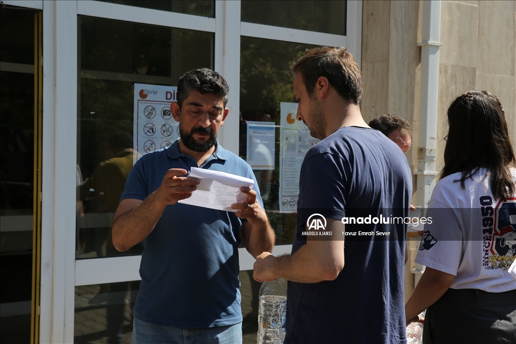 YKS'nin ikinci oturumu Alan Yeterlilik Testi