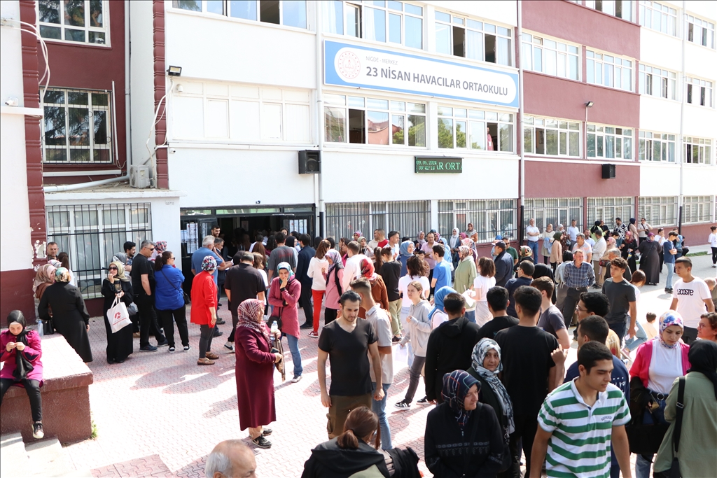 YKS'nin ikinci oturumu Alan Yeterlilik Testi