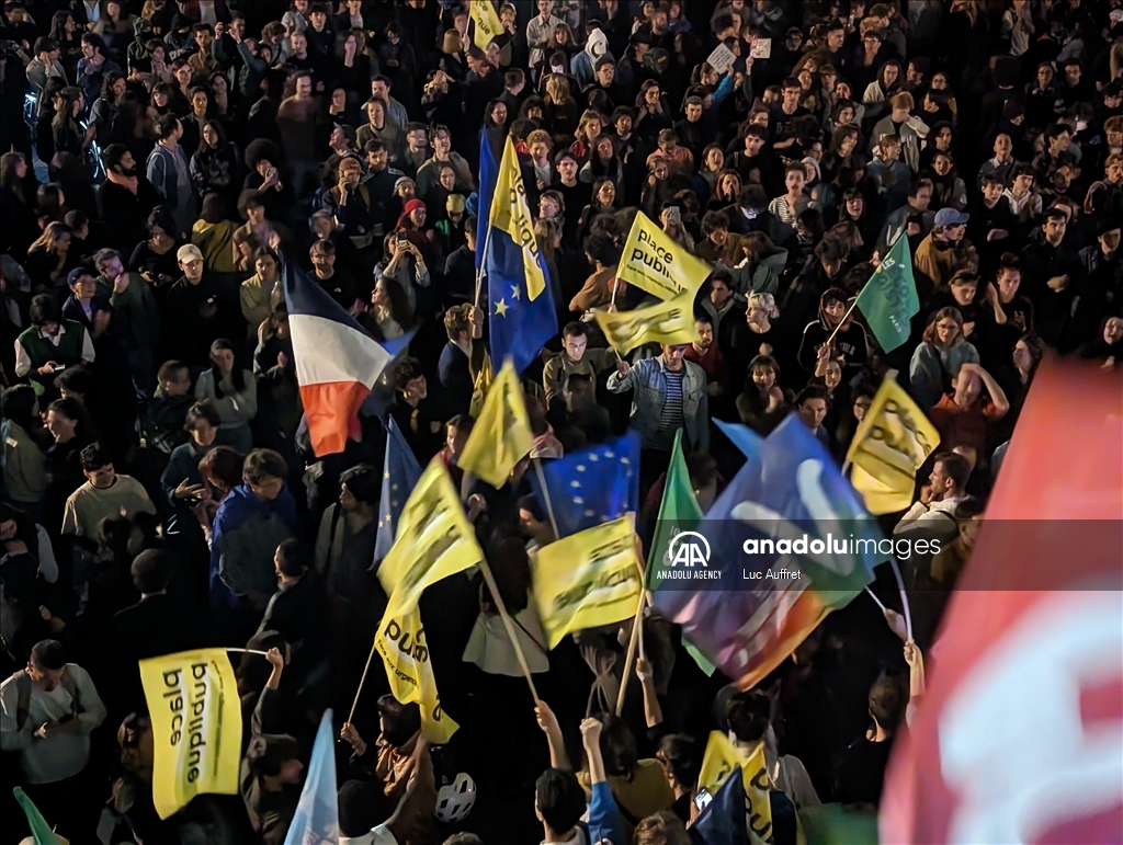 Крайне правые партии, победившие на выборах в Европарламент во Франции, подверглись протестам