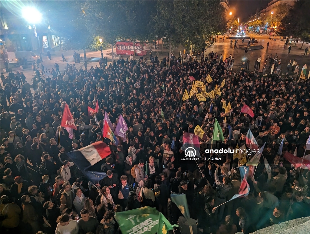 Крайне правые партии, победившие на выборах в Европарламент во Франции, подверглись протестам