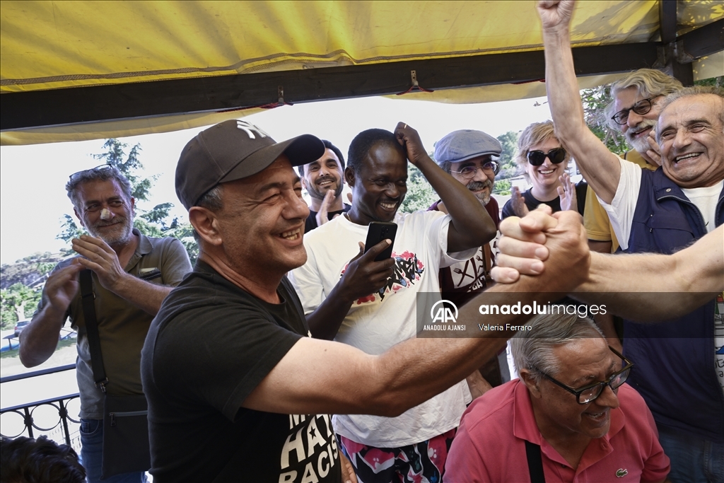 İtalya'da göçmen yanlısı Riace Belediye Başkanı Domenico Lucano'nun çifte zaferi