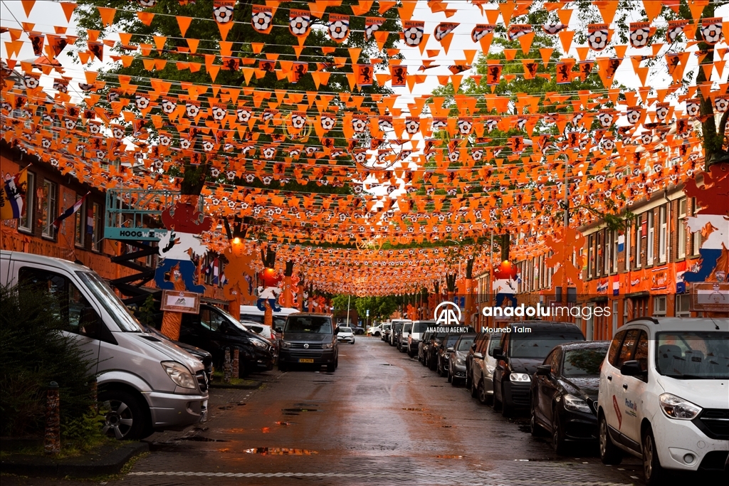 The most beautiful orange street in the Netherlands
