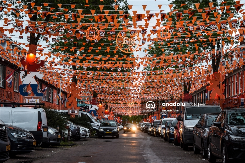 The most beautiful orange street in the Netherlands