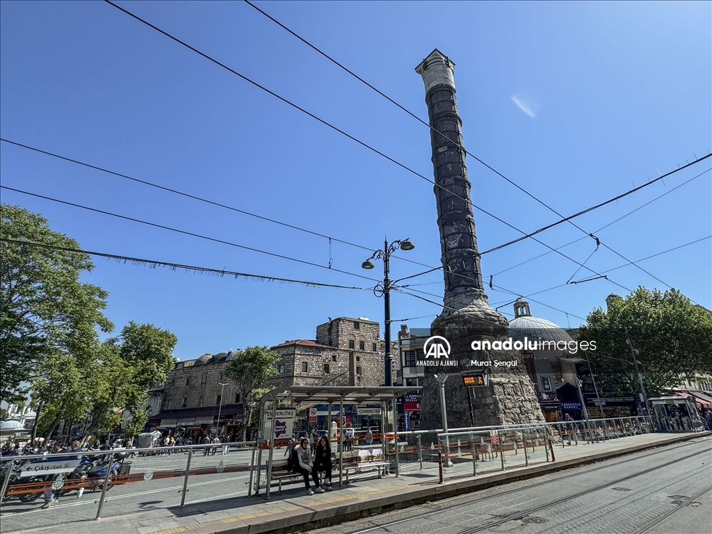 İstanbul'un tarihine tanıklık eden Çemberlitaş sütunu 1700 yıldır ayakta