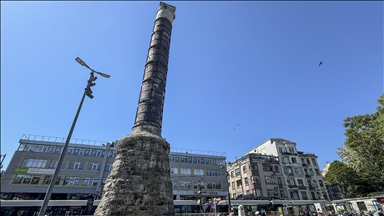 İstanbul'un tarihine tanıklık eden Çemberlitaş sütunu 1700 yıldır ayakta