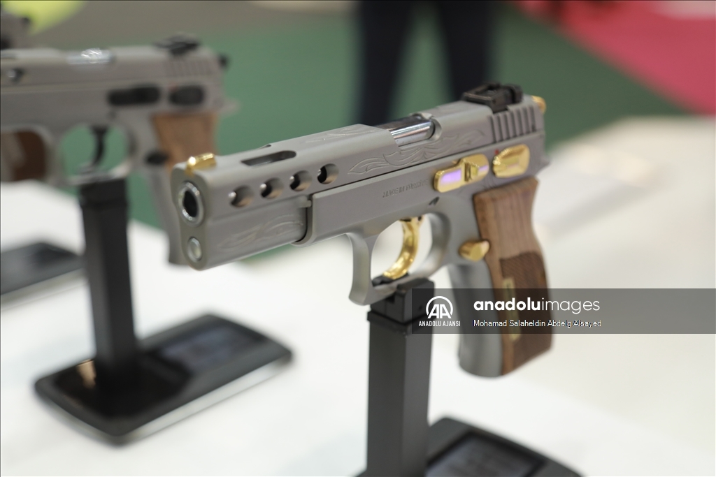 HAVELSAN'ın geliştirdiği simülatörler, CANiK ve bağlı olduğu SYS Grup şirketleri Paris'teki Eurosatory Fuarı'nda sergileniyor