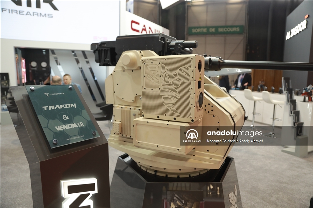 HAVELSAN'ın geliştirdiği simülatörler, CANiK ve bağlı olduğu SYS Grup şirketleri Paris'teki Eurosatory Fuarı'nda sergileniyor